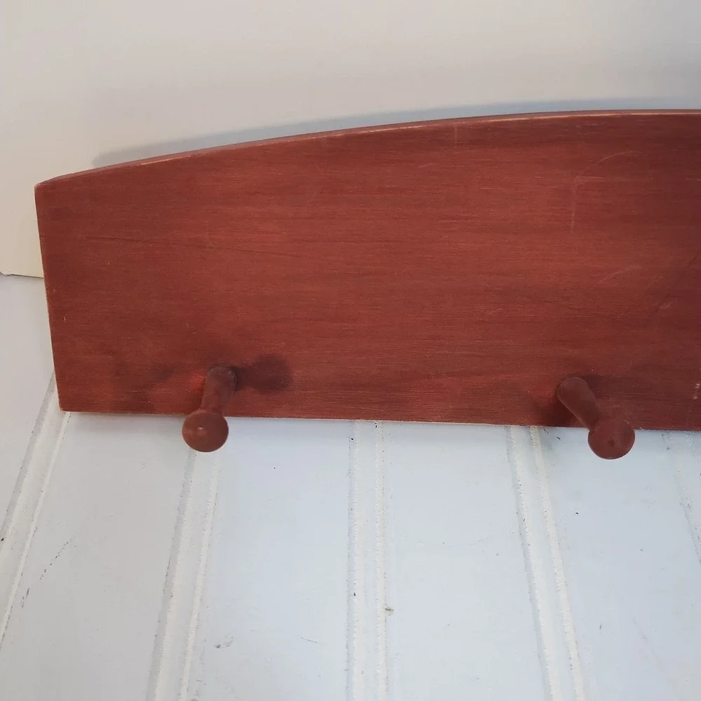 The Unbranded Brand wood country